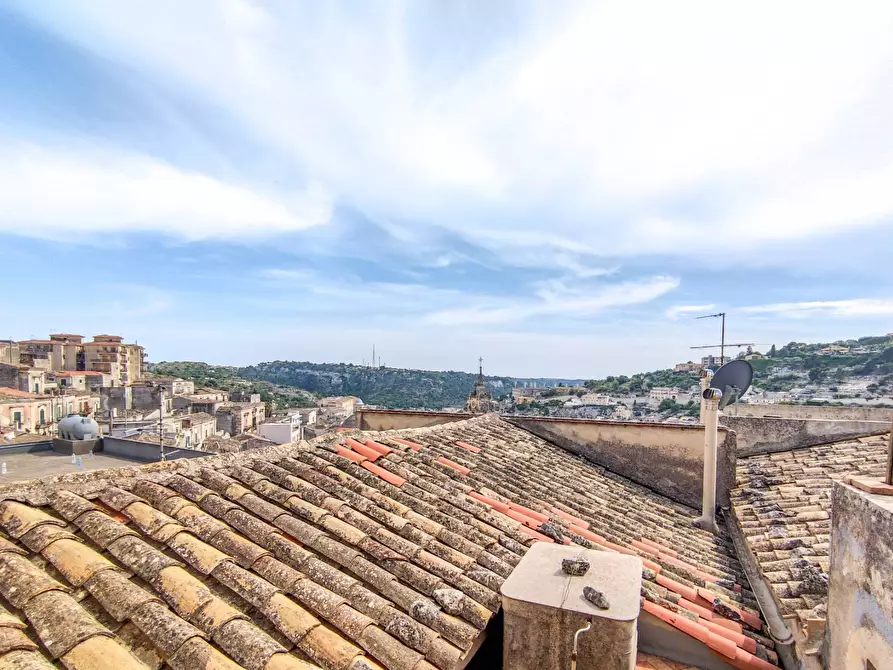 Immagine 2 di Villa in vendita  in Corso Regina Margherita snc a Modica