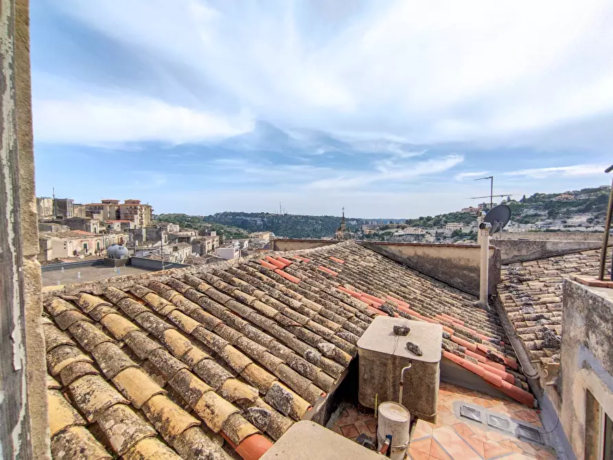 Immagine 25 di Villa in vendita  in Corso Regina Margherita snc a Modica