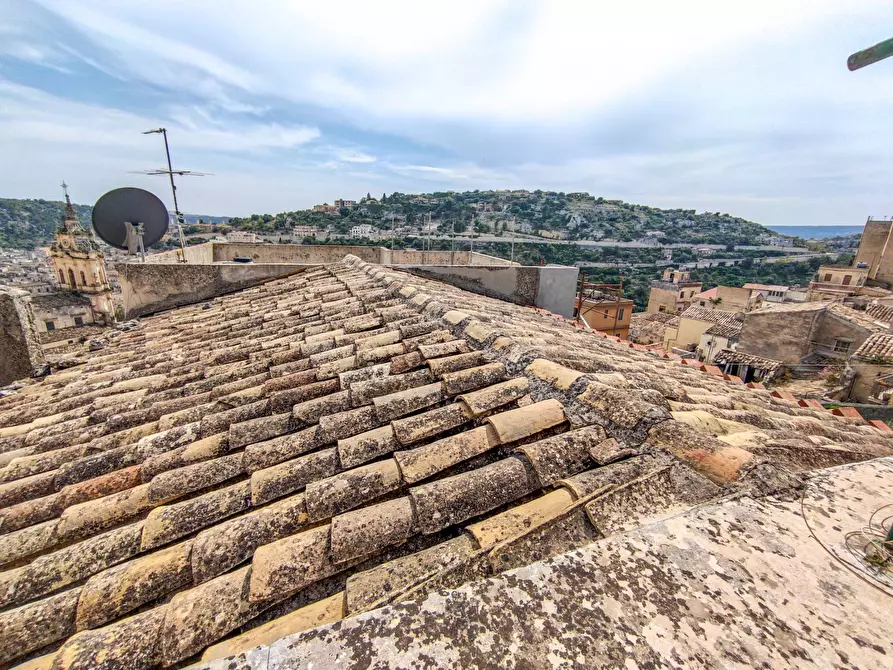 Immagine 33 di Villa in vendita  in Corso Regina Margherita snc a Modica
