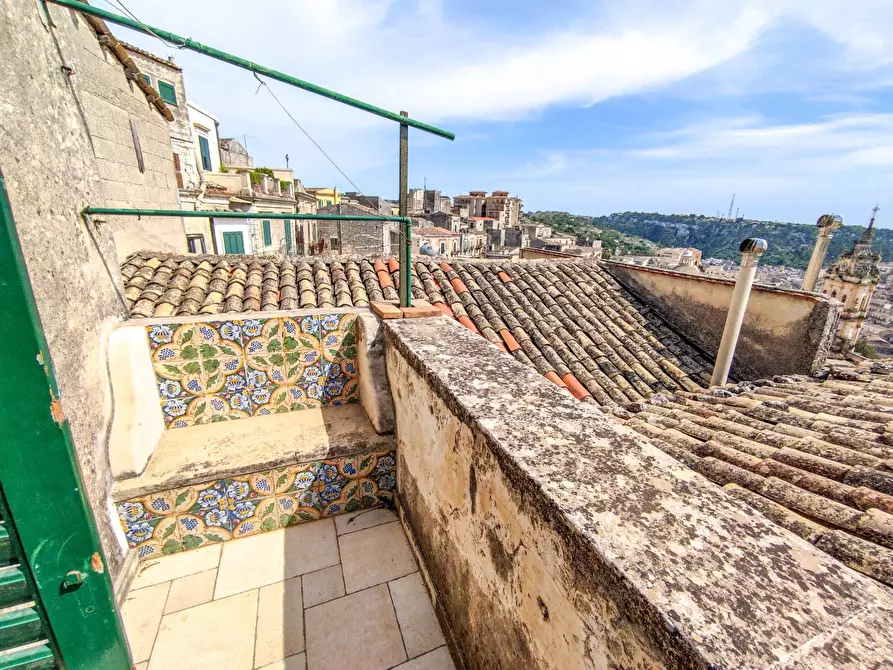 Immagine 23 di Villa in vendita  in Corso Regina Margherita snc a Modica