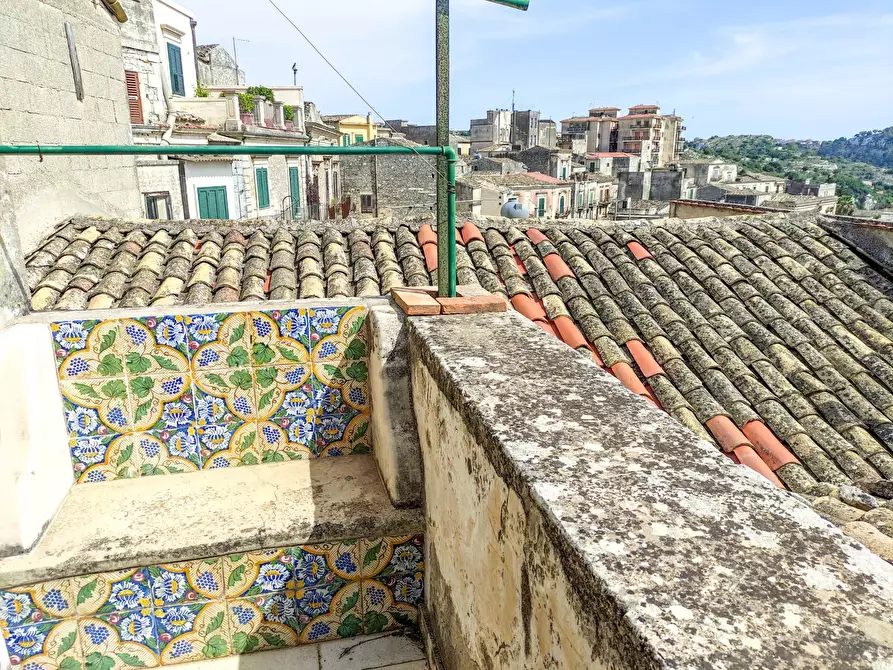 Immagine 24 di Villa in vendita  in Corso Regina Margherita snc a Modica