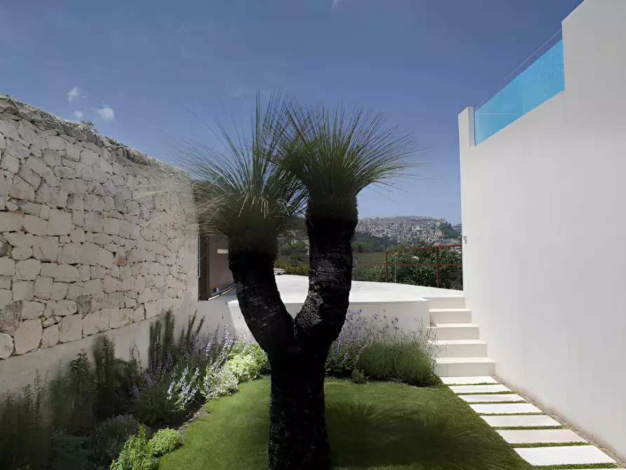 Immagine 17 di Villa in vendita  in ragusa ibla snc a Ragusa