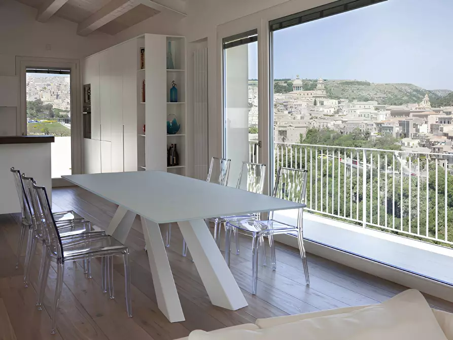 Immagine 25 di Villa in vendita  in ragusa ibla snc a Ragusa