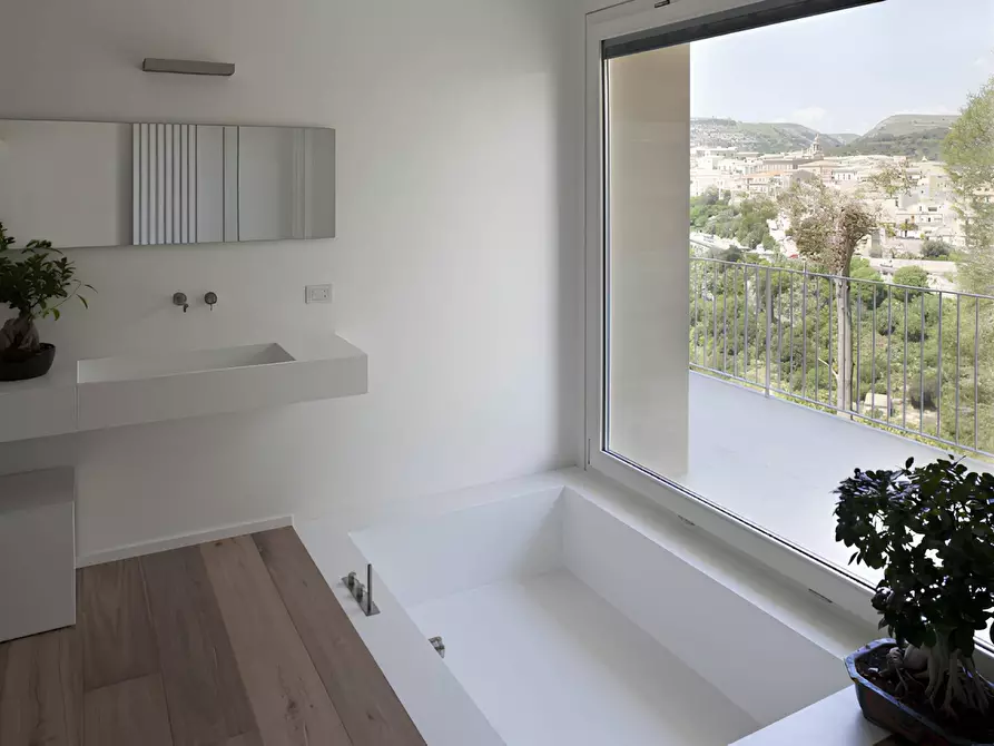 Immagine 30 di Villa in vendita  in ragusa ibla snc a Ragusa