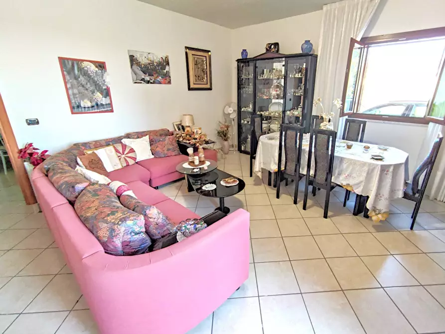 Immagine 13 di Villa in vendita  in Via Vanella 182 snc a Modica