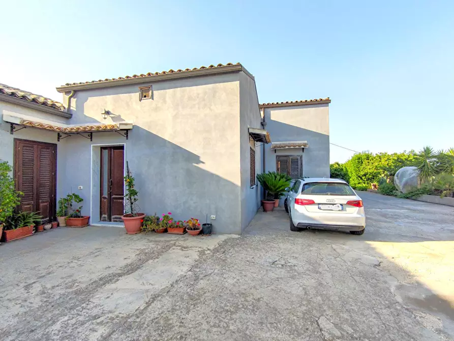 Immagine 41 di Villa in vendita  in Via Vanella 182 snc a Modica