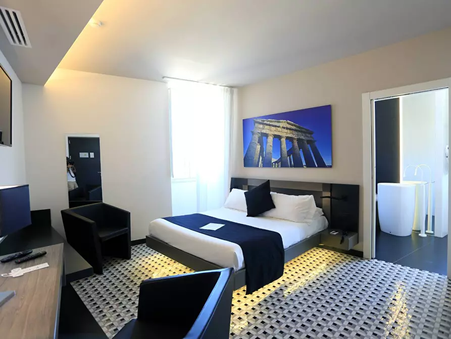 Immagine 24 di Villa in vendita  in Via Marina snc a Scicli