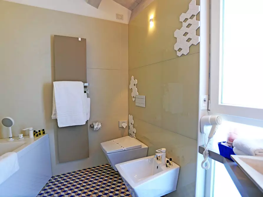 Immagine 29 di Villa in vendita  in Via Marina snc a Scicli