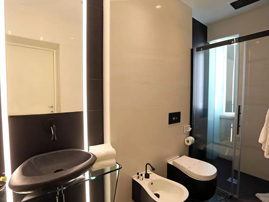 Immagine 36 di Villa in vendita  in Via Marina snc a Scicli