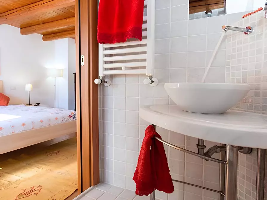 Immagine 16 di Rustico / casale in vendita  in Contrada Tresauro snc a Ragusa