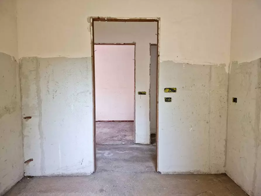 Immagine 14 di Villa in vendita  in via padre pio snc a Gravina Di Catania