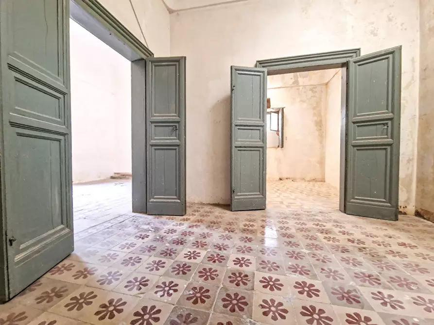 Immagine 5 di Villa in vendita  in Piazza Sant' Antonio snc a Ispica