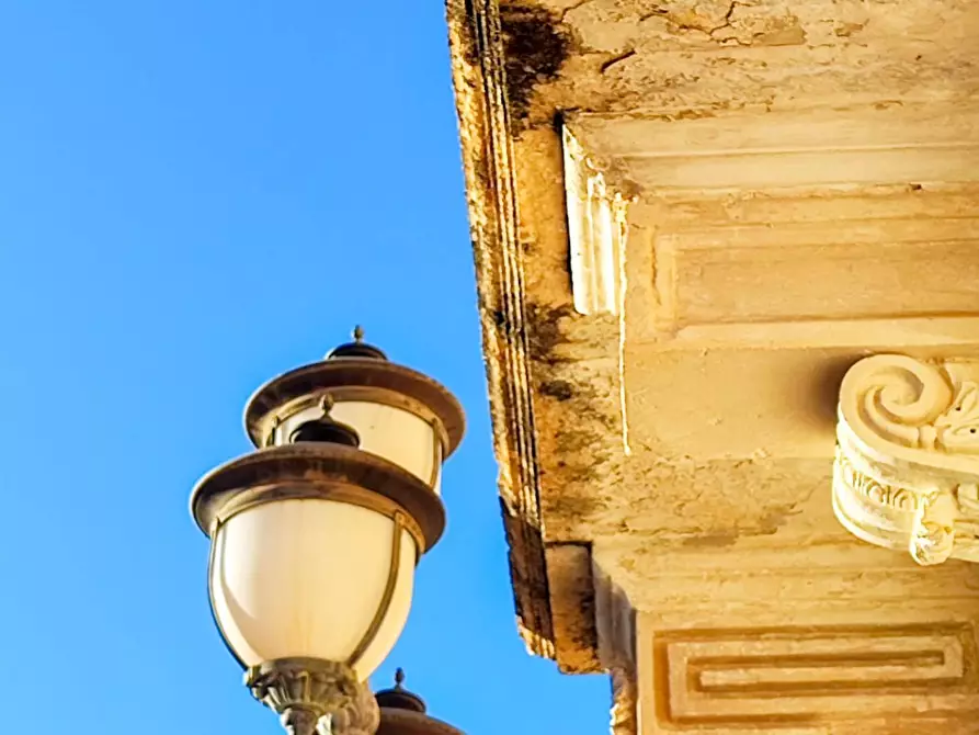 Immagine 38 di Villa in vendita  in Piazza Sant' Antonio snc a Ispica