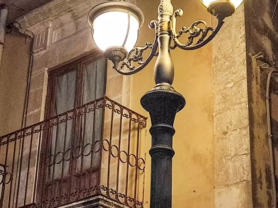 Immagine 40 di Villa in vendita  in Piazza Sant' Antonio snc a Ispica