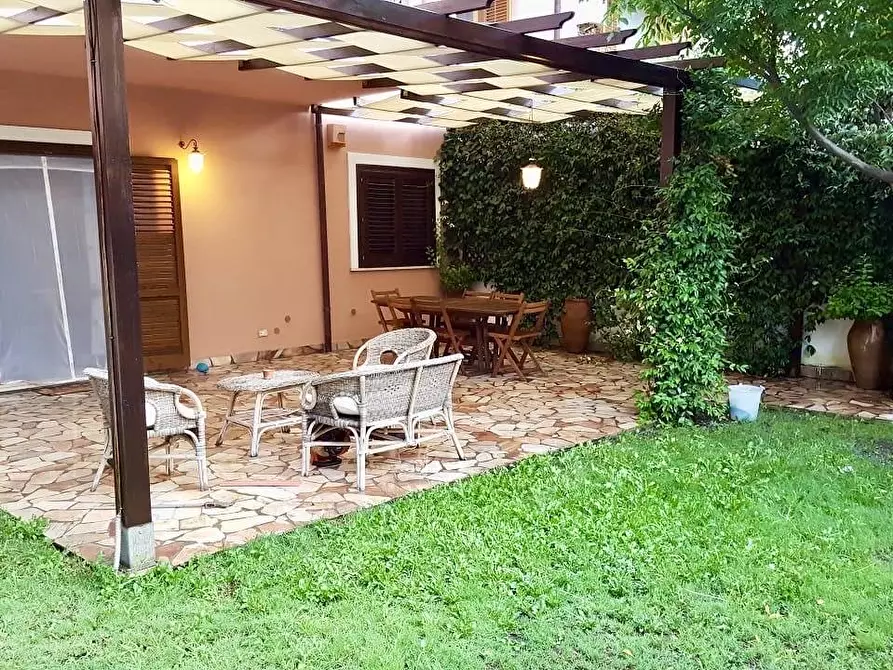 Immagine 4 di Villa in vendita  in via alcide de gasperi snc a Letojanni
