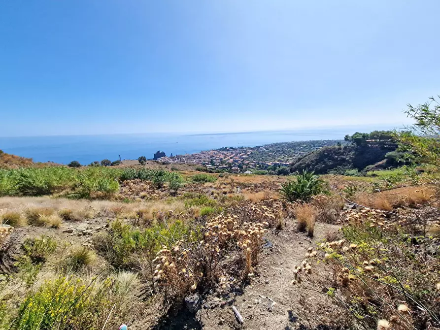 Immagine 14 di Terreno agricolo in vendita  in Via Monterosso snc a Aci Castello