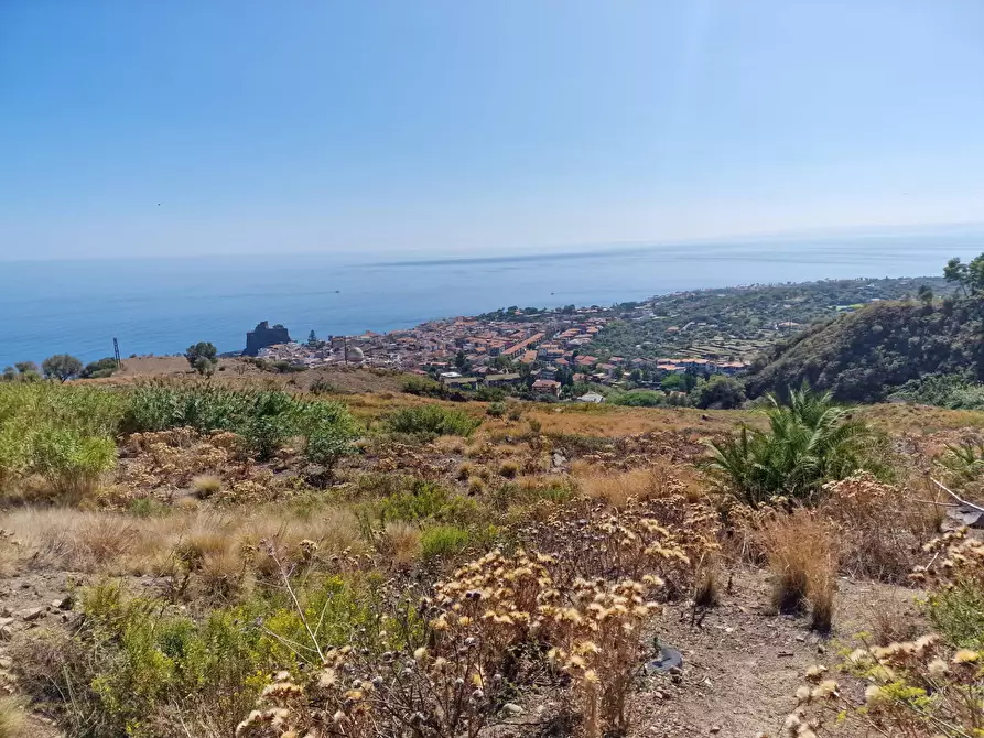 Immagine 15 di Terreno agricolo in vendita  in Via Monterosso snc a Aci Castello
