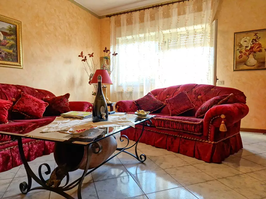 Immagine 2 di Appartamento in vendita  in Via Generale Cascino snc a Gravina Di Catania