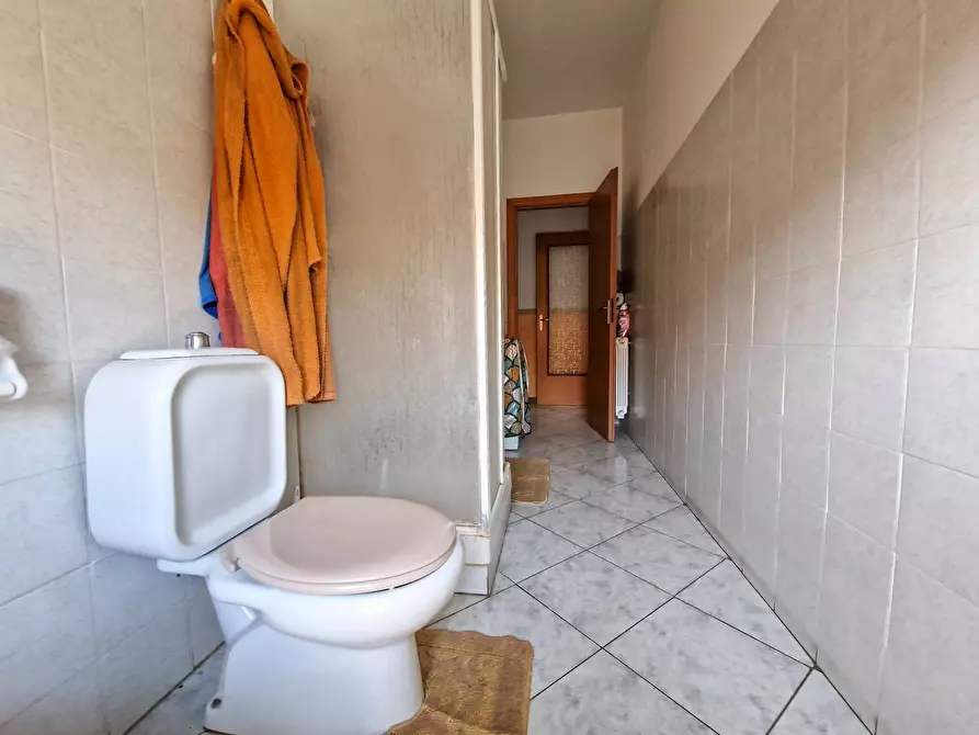 Immagine 8 di Appartamento in vendita  in Via Generale Cascino snc a Gravina Di Catania