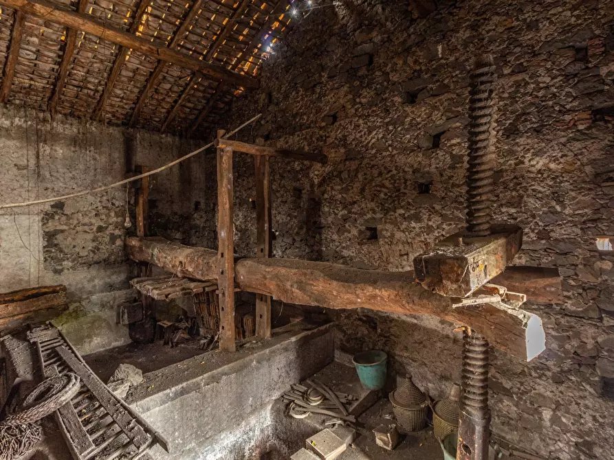 Immagine 9 di Rustico / casale in vendita  in Via Spirito Santo snc a Aci Sant'antonio