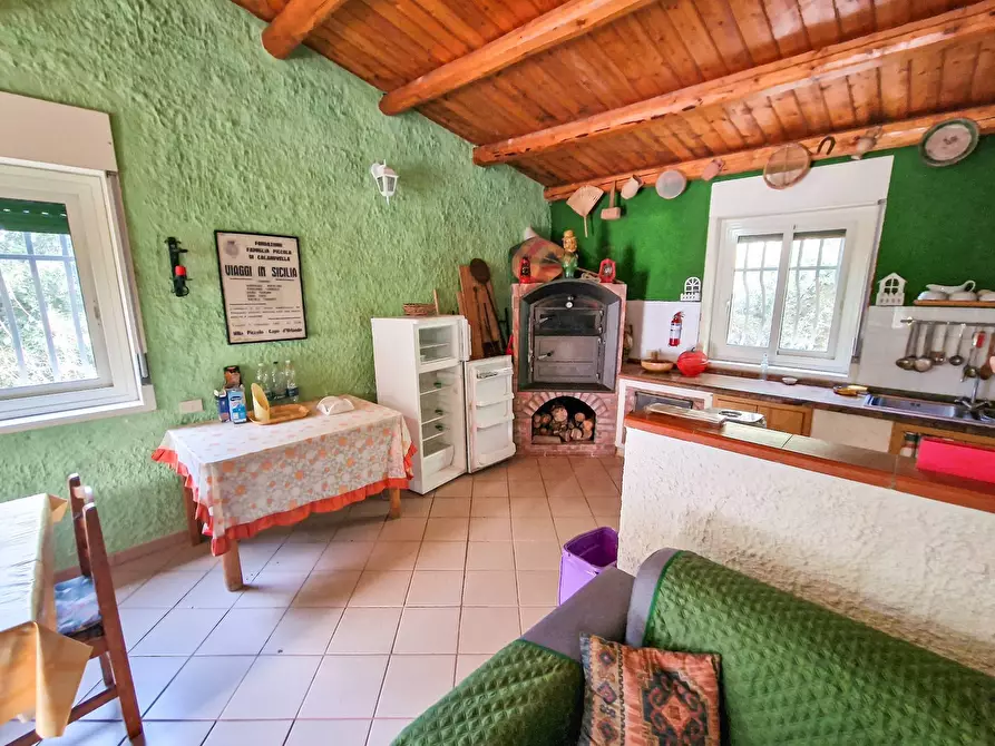 Immagine 15 di Villa in vendita  in Menghisi snc a Noto