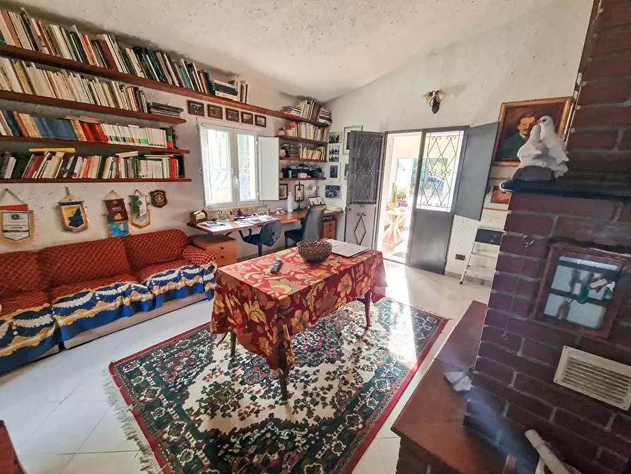 Immagine 31 di Villa in vendita  in Menghisi snc a Noto