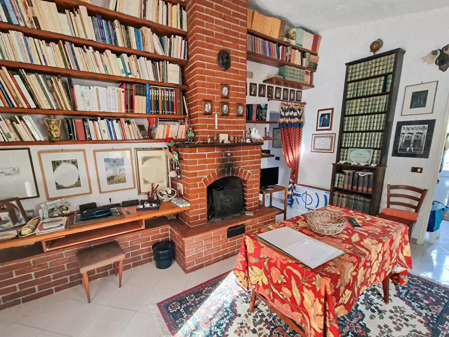 Immagine 33 di Villa in vendita  in Menghisi snc a Noto