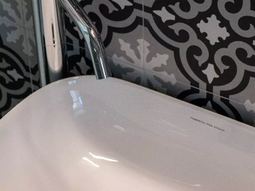 Immagine 39 di Casa indipendente in vendita  in via emanuele de Benedictis a Siracusa