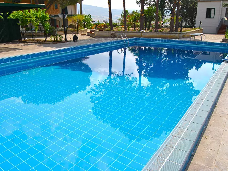 Immagine 12 di Villa in affitto  in Contrada Portelle snc a Gangi