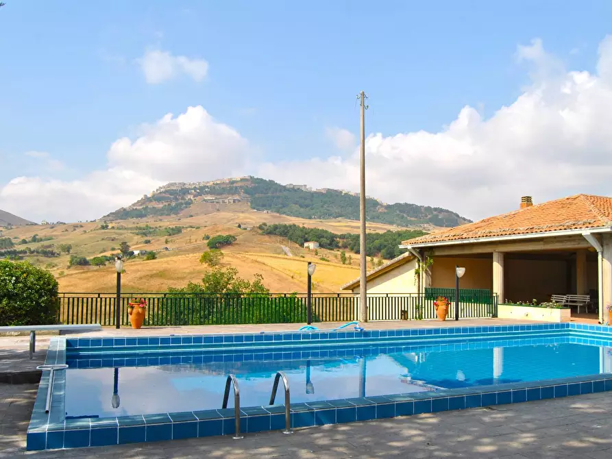 Immagine 9 di Villa in affitto  in Contrada Portelle snc a Gangi