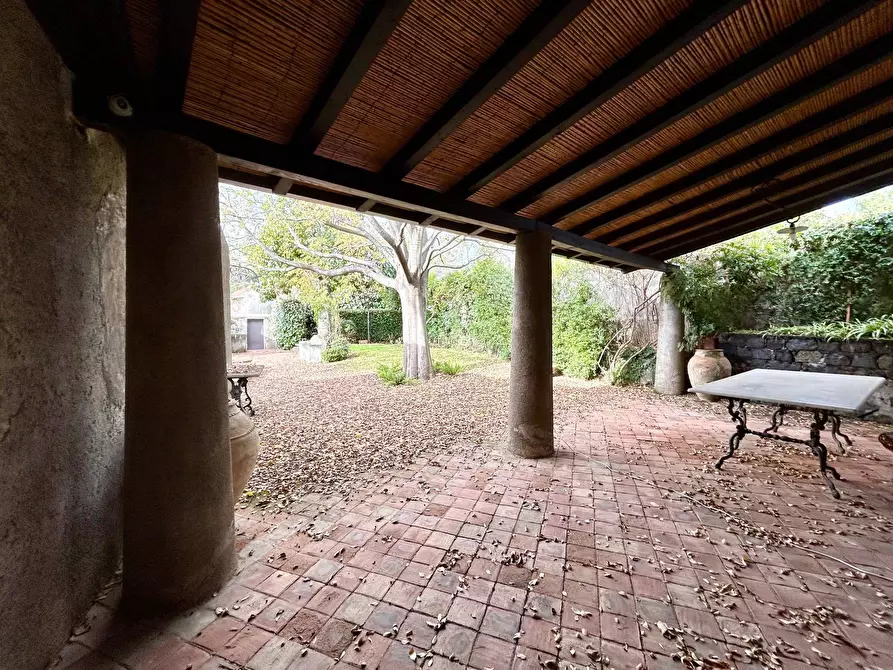 Immagine 43 di Villa in vendita  in via giuseppe garibaldi snc a Viagrande