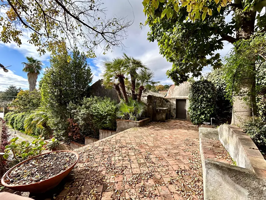 Immagine 50 di Villa in vendita  in via giuseppe garibaldi snc a Viagrande