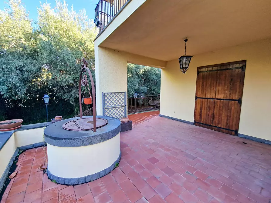 Immagine 58 di Villa in affitto  in Via Ugo Foscolo snc a Gravina Di Catania