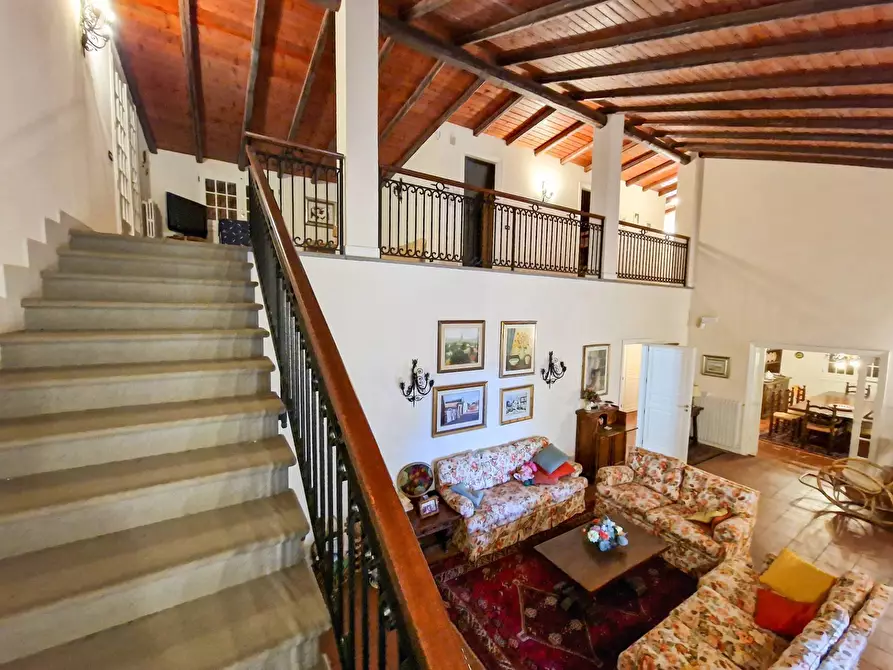 Immagine 7 di Villa in affitto  in Via Ugo Foscolo snc a Gravina Di Catania