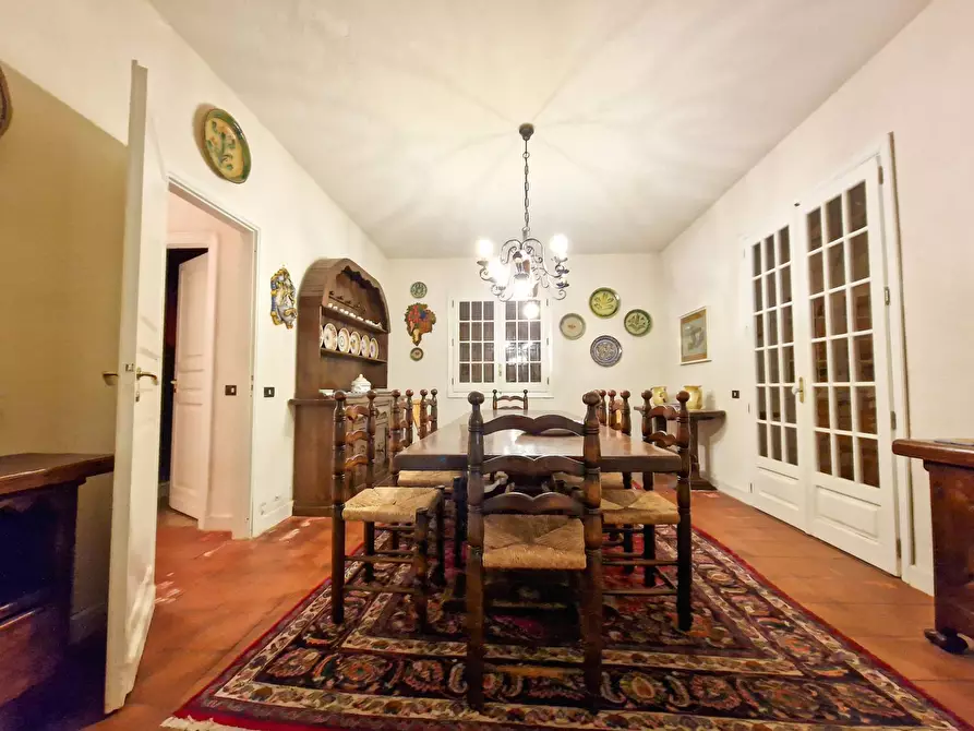 Immagine 14 di Villa in affitto  in Via Ugo Foscolo snc a Gravina Di Catania