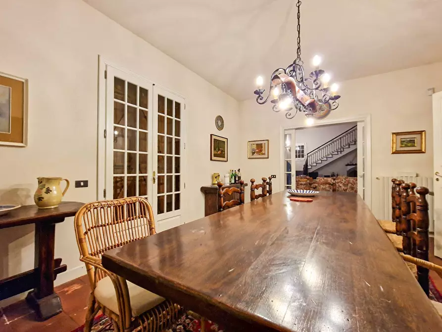 Immagine 17 di Villa in affitto  in Via Ugo Foscolo snc a Gravina Di Catania