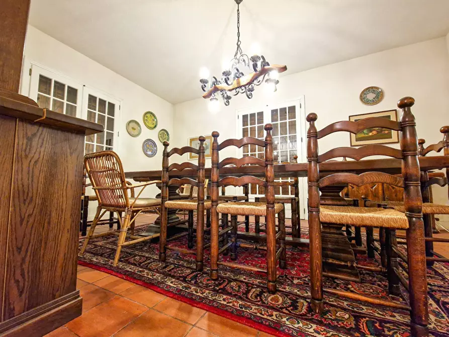 Immagine 16 di Villa in affitto  in Via Ugo Foscolo snc a Gravina Di Catania