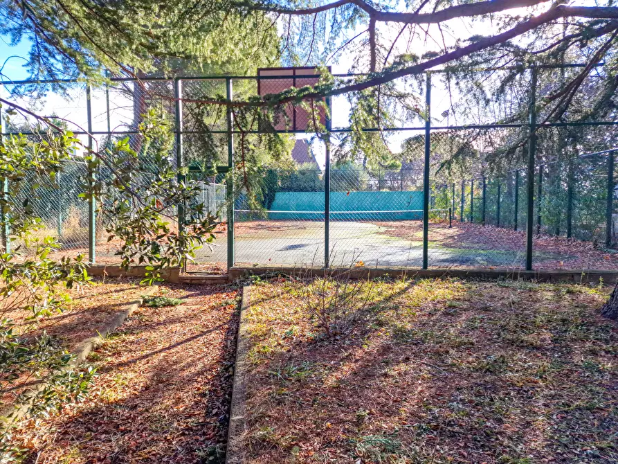 Immagine 40 di Villa in affitto  in Via Ugo Foscolo snc a Gravina Di Catania