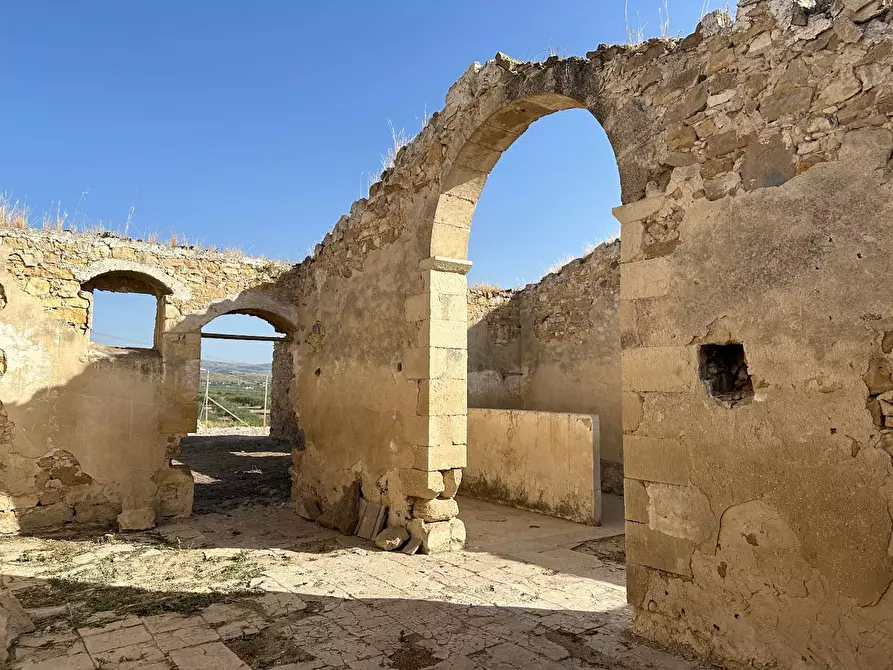 Immagine 13 di Rustico / casale in vendita  in piano dell'acqua snc a Chiaramonte Gulfi