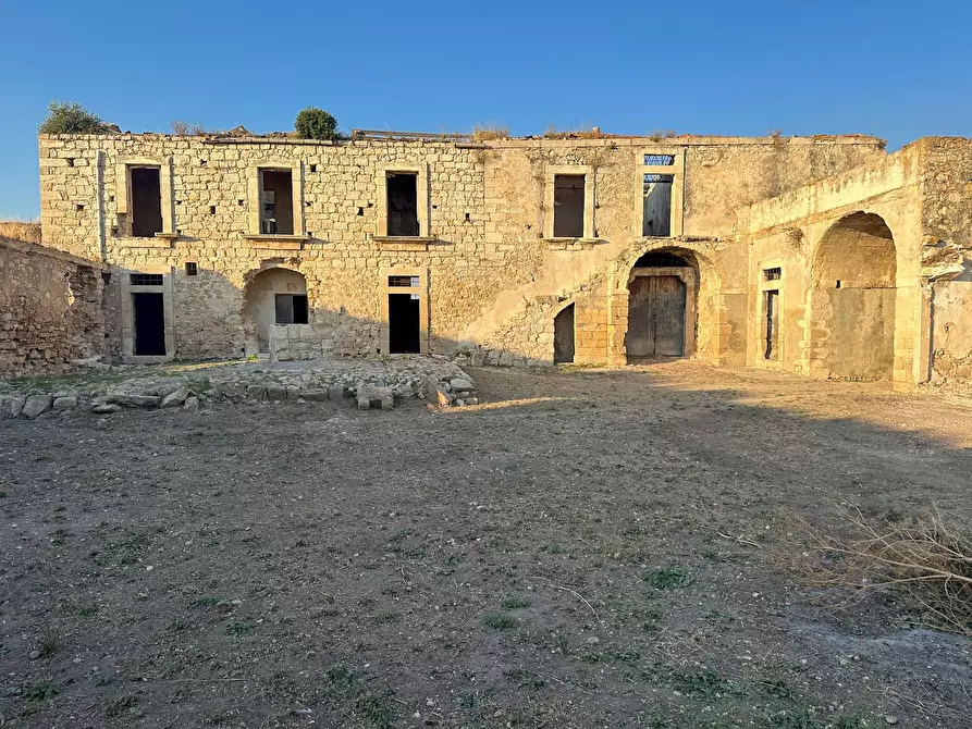 Immagine 21 di Rustico / casale in vendita  in piano dell'acqua snc a Chiaramonte Gulfi