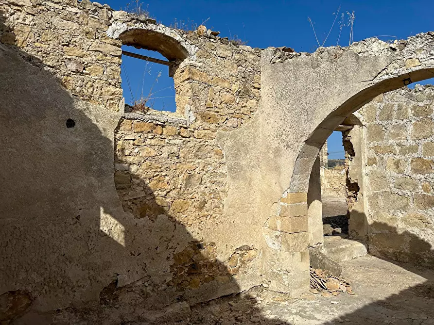 Immagine 30 di Rustico / casale in vendita  in piano dell'acqua snc a Chiaramonte Gulfi