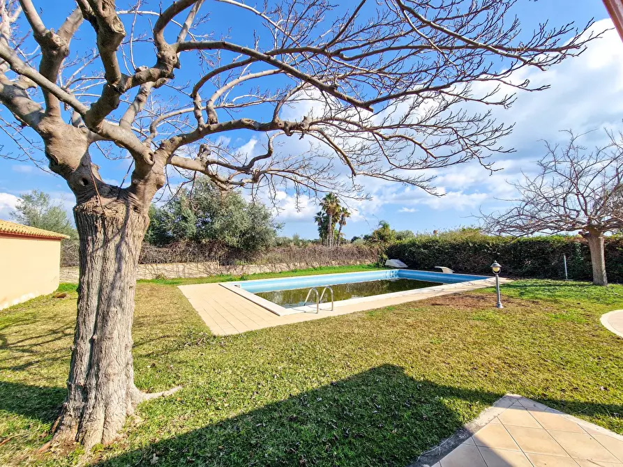 Immagine 35 di Villa in vendita  in Viale Enzo Ferrari snc a Scicli