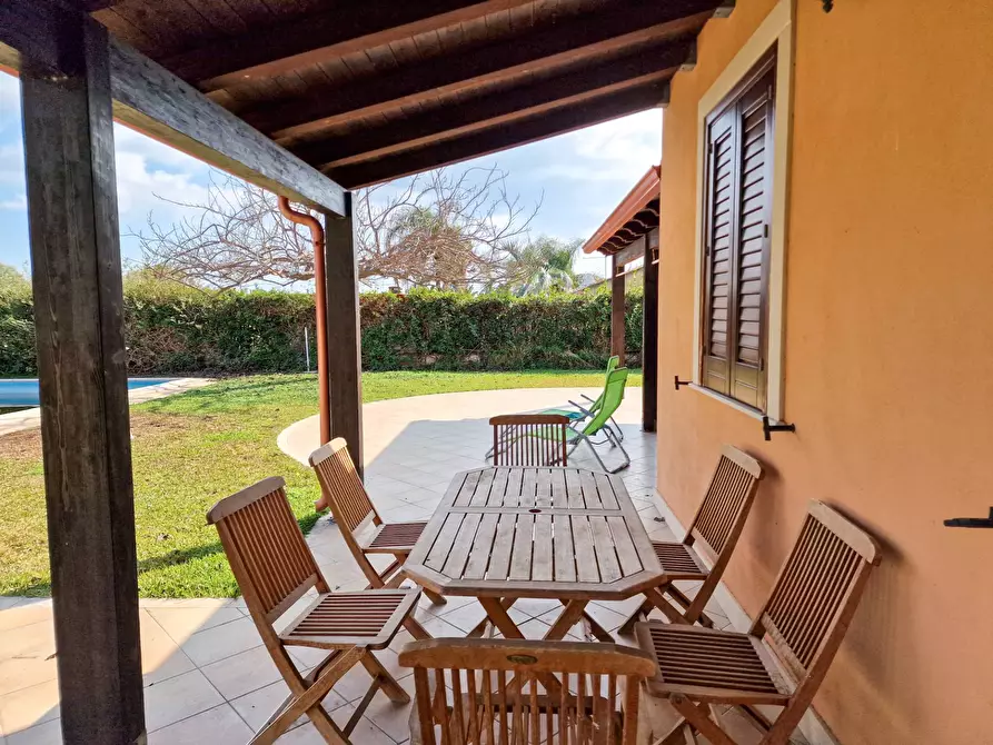 Immagine 25 di Villa in vendita  in Viale Enzo Ferrari snc a Scicli