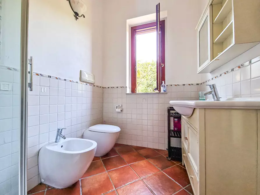 Immagine 21 di Villa in vendita  in Viale Enzo Ferrari snc a Scicli