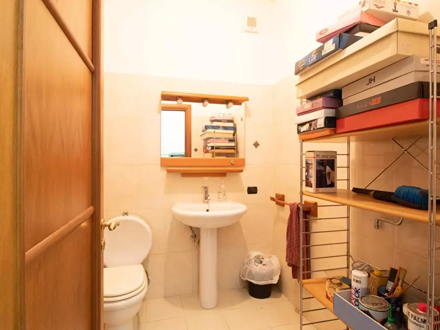 Immagine 8 di Villa in vendita  in via petrone snc a Aci Bonaccorsi