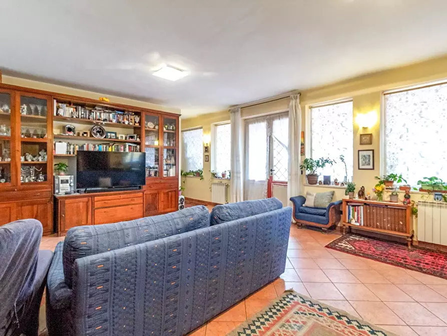 Immagine 13 di Villa in vendita  in via petrone snc a Aci Bonaccorsi