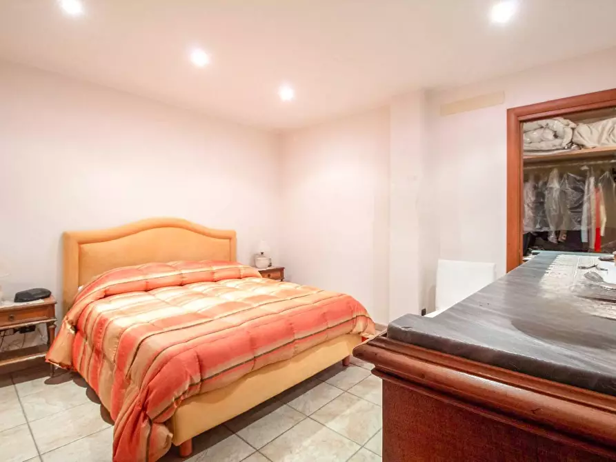 Immagine 24 di Villa in vendita  in via petrone snc a Aci Bonaccorsi