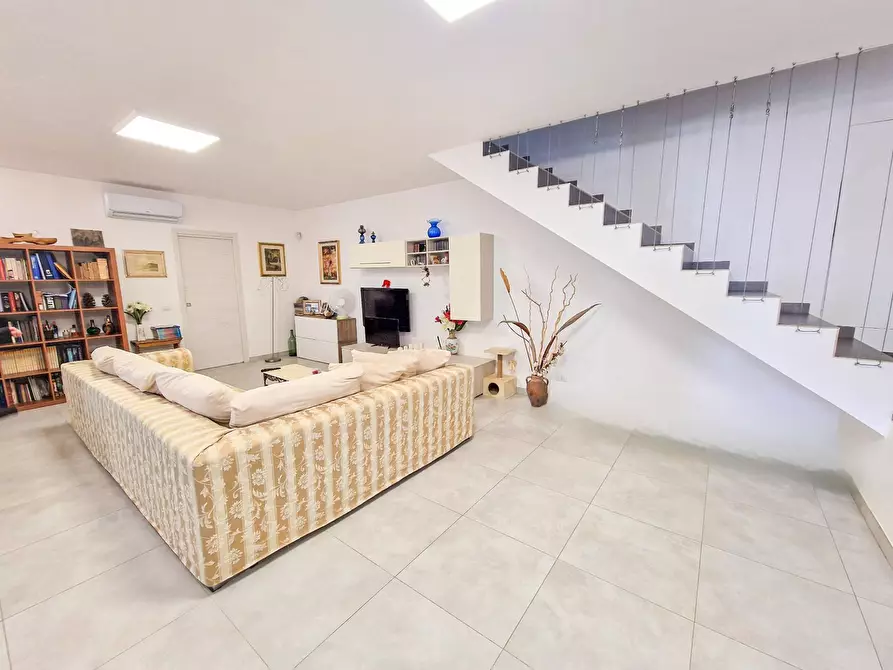 Immagine 12 di Villetta a schiera in vendita  in vicinale zagarone snc a Scicli