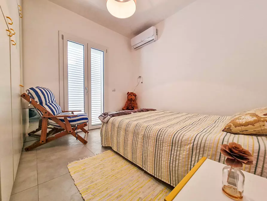 Immagine 15 di Villetta a schiera in vendita  in vicinale zagarone snc a Scicli