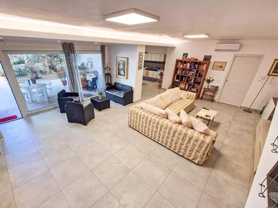 Immagine 19 di Villetta a schiera in vendita  in vicinale zagarone snc a Scicli